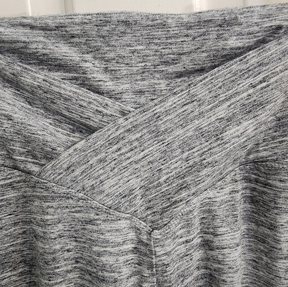 PINK Victoria's Secret Heathered Gray Leggings High Waisted Crossover Front XL - Picture 3 of 5